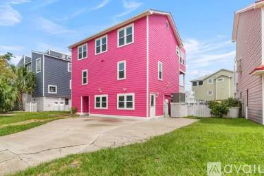 Main picture of 925 General Whiting Blvd