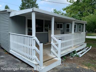 Main picture of 1920 Maplewood Dr