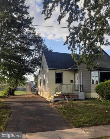 Main picture of 417 Walnut St