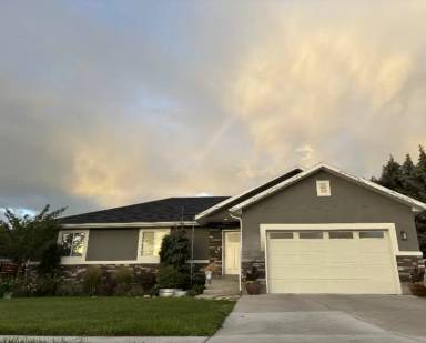 Main picture of 464 N 300 E