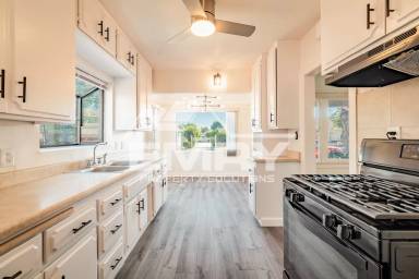 Main picture of 3365 Virginia St