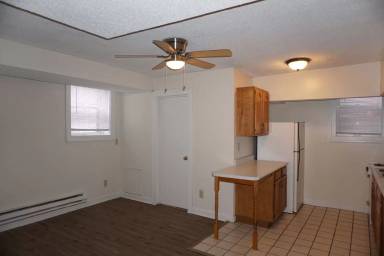 Main picture of 26 Oak Grove St