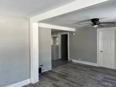 Main picture of 216 W Dolman St