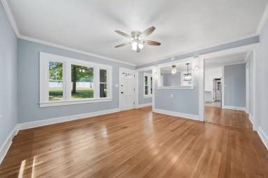 Main picture of 2048 Quiet Ln