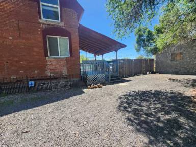 Main picture of 2118 W 21st St