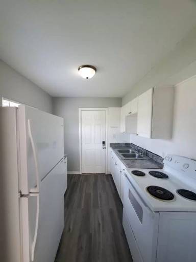 Main picture of 2822-2824 E 5th Avenue Apartments