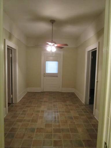 Main picture of 1387 Boulevard