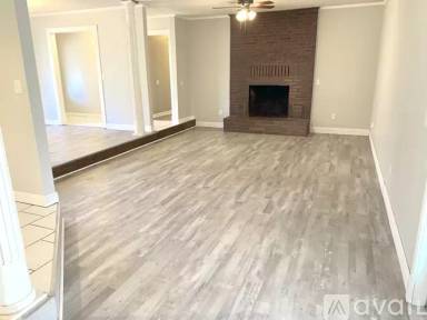 Main picture of 105 Key Bend Dr