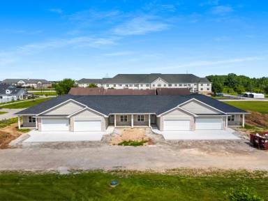 Main picture of 2716 Saffron Pl