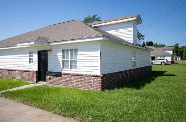 Main picture of 883 Sistrunk Rd