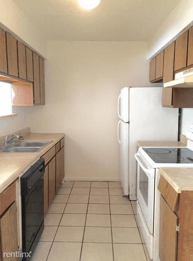 Main picture of 2316 Raintree Dr