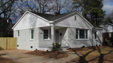 Main picture of 1125 Dresden Dr W