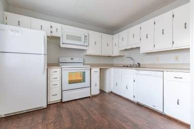 Main picture of 1554 Colony Park Dr