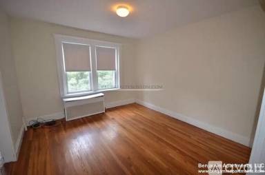 Main picture of 9 Egremont Rd