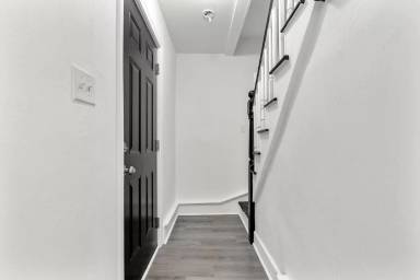 Main picture of 77 Bellevue Ave