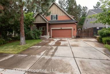 Main picture of 61143 Lodgepole Dr