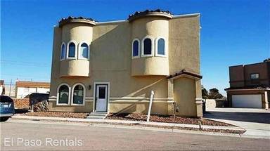 Main picture of 12227 Gaudi Way