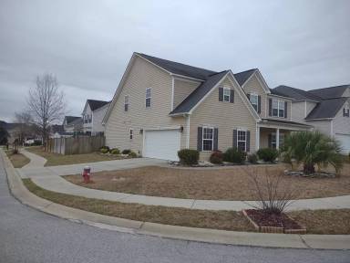 Main picture of 816 Wing Stripe Ct