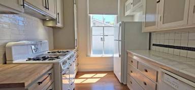 Main picture of 610 14th St