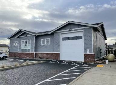 Main picture of 8889 Depot Rd