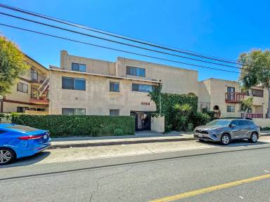 Main picture of 1100 E 4th St