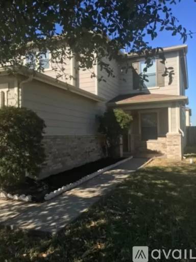 Main picture of 2914 Latch Ln