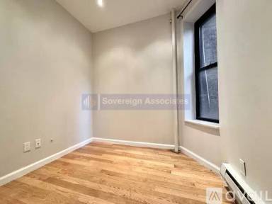 Main picture of 196 W 108th St