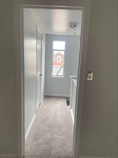 Main picture of 9251 Sorrento St
