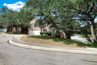 Main picture of 8502 Cottage Park