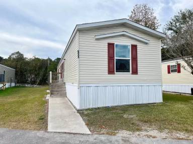 Main picture of 553 Corbin St
