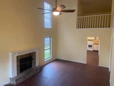Main picture of 1287 Village Green Dr