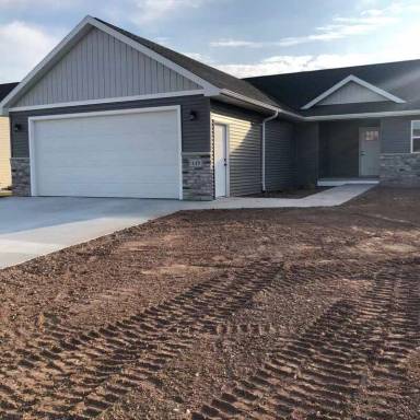 Main picture of 449 449