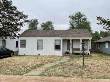 Main picture of 2402 24th St