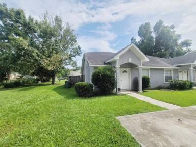 Main picture of 4133 Mission Trace Blvd