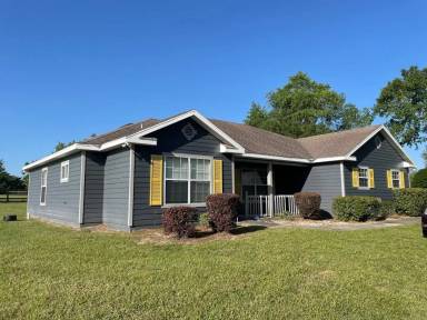 Main picture of 9833 SW 91st Ave