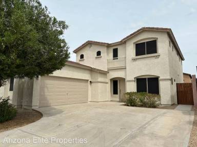 Main picture of 528 E Rainbow Dr