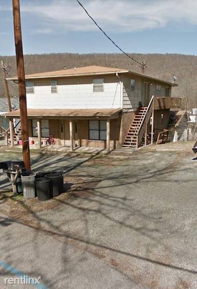 Main picture of 630 Carlock Ave