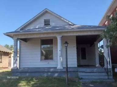 Main picture of 1606 7th Ave