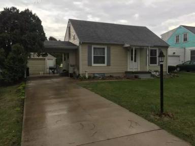 Main picture of 1815 8th Ave SW