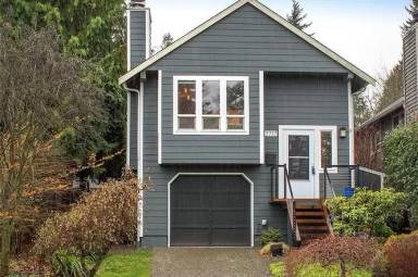 Main picture of 7717 35th Ave NE