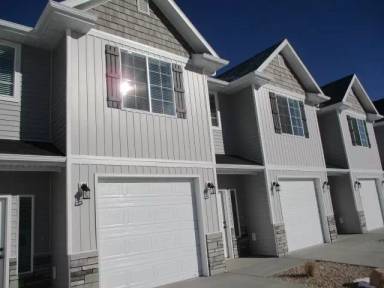 Main picture of 485 W 1425 N