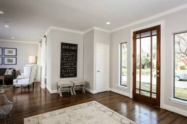 Main picture of 5614 Goodwin Ave