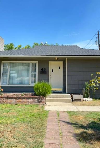 Main picture of 46 N 8th St