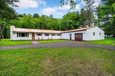 Main picture of 10814 Camp Ground Rd