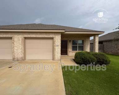 Main picture of 206 Juniper Dr