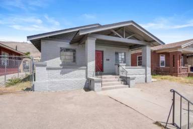 Main picture of 2611 Pershing Dr