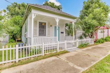 Main picture of 516 W Gadsden St