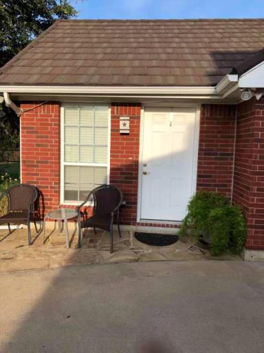 Main picture of 6975 Dick Price Rd