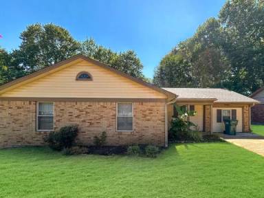 Main picture of 8405 Greenbrook Pkwy