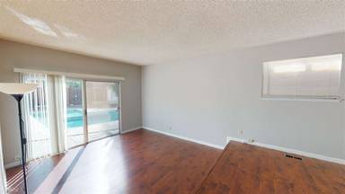 Main picture of 21498 Meteor Dr